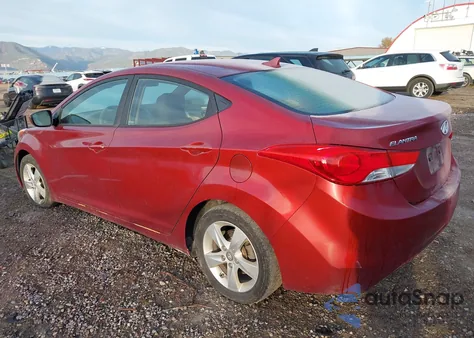 2013 Hyundai Elantra Gls from USA, damaged, VIN 5NPDH4AE9DH268842